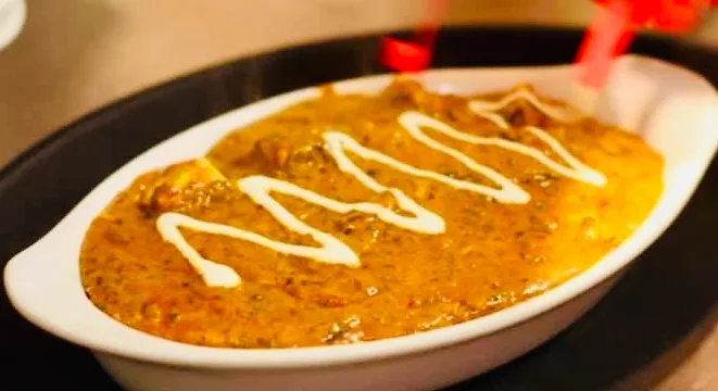 Saag Ra Panner